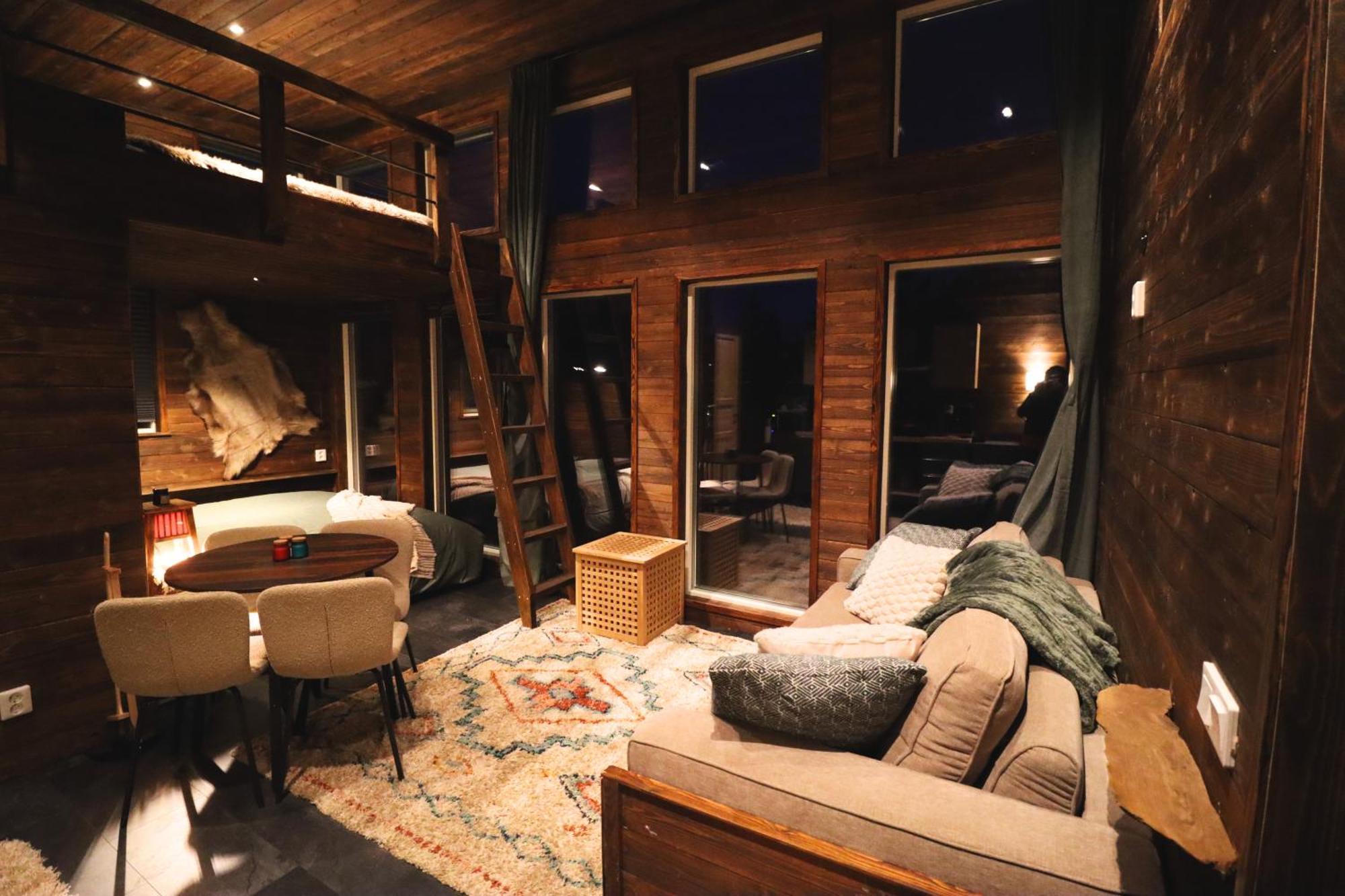 Reindeer River Lights Lodge Kiruna Esterno foto